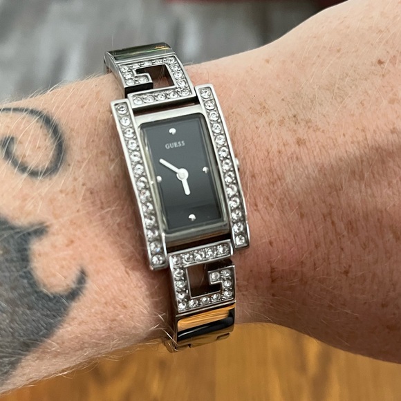 Guess watch - Picture 3 of 8